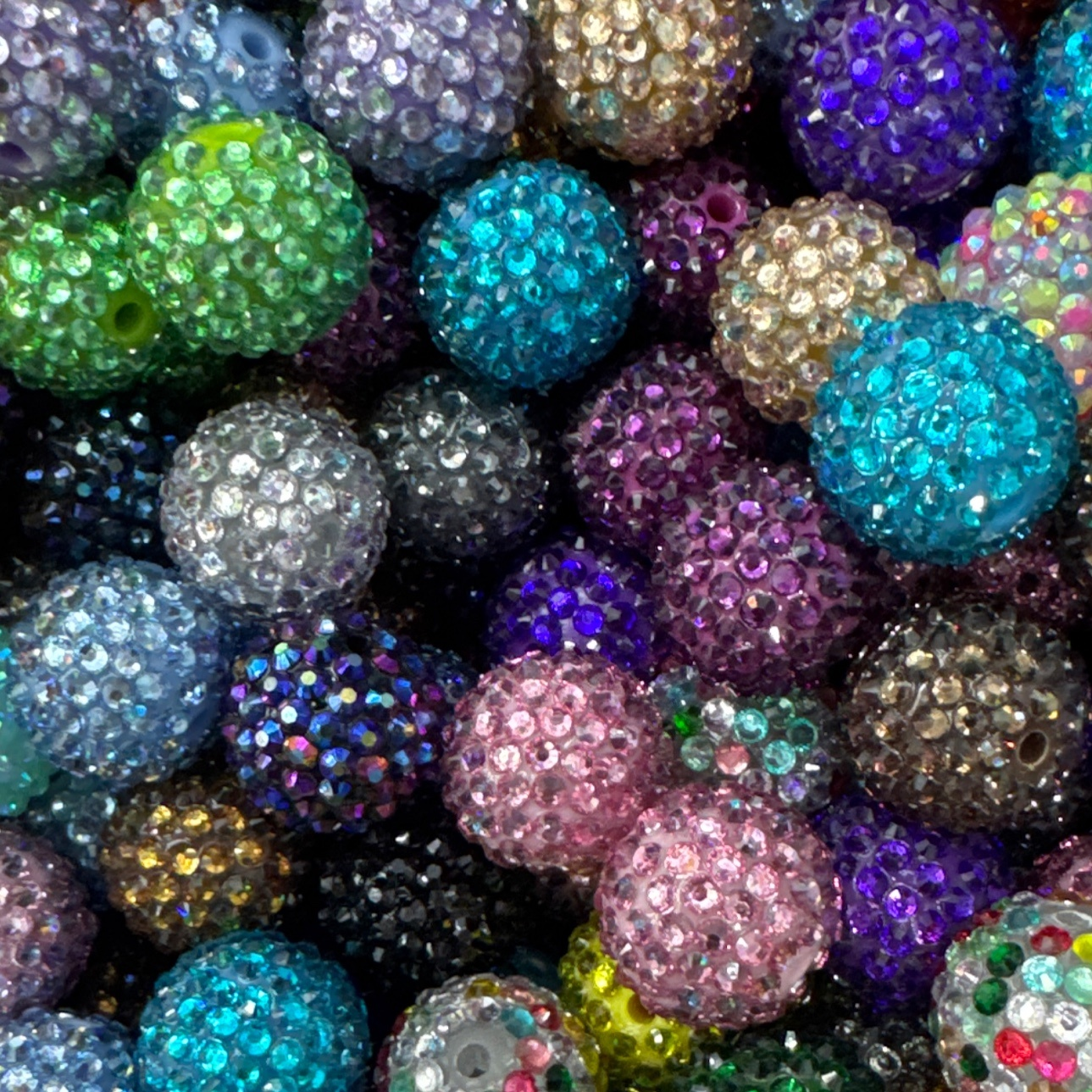 Colorful shiny beads, DIY decorative beads, simulated glass beads, multi-color mixed assembly Item Picture