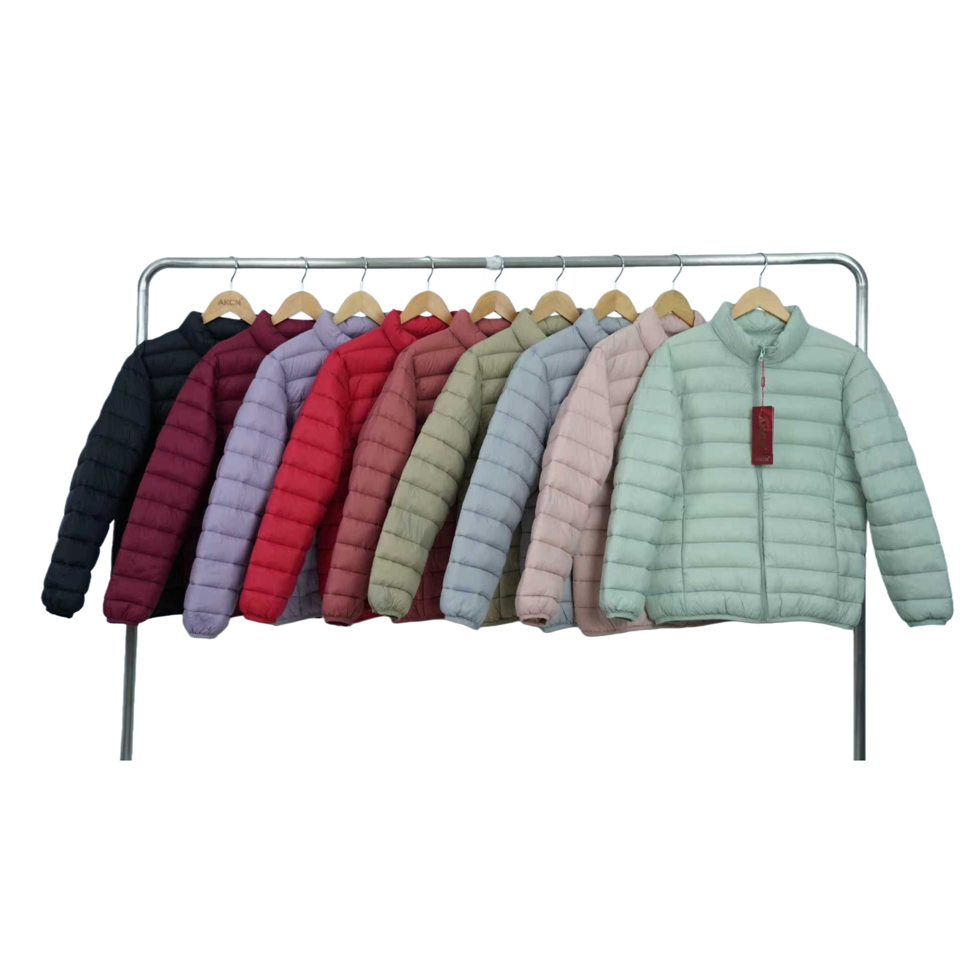 The new thickened and warm cotton-padded jacket for women in winter is light, fashionable and versatile Item Picture