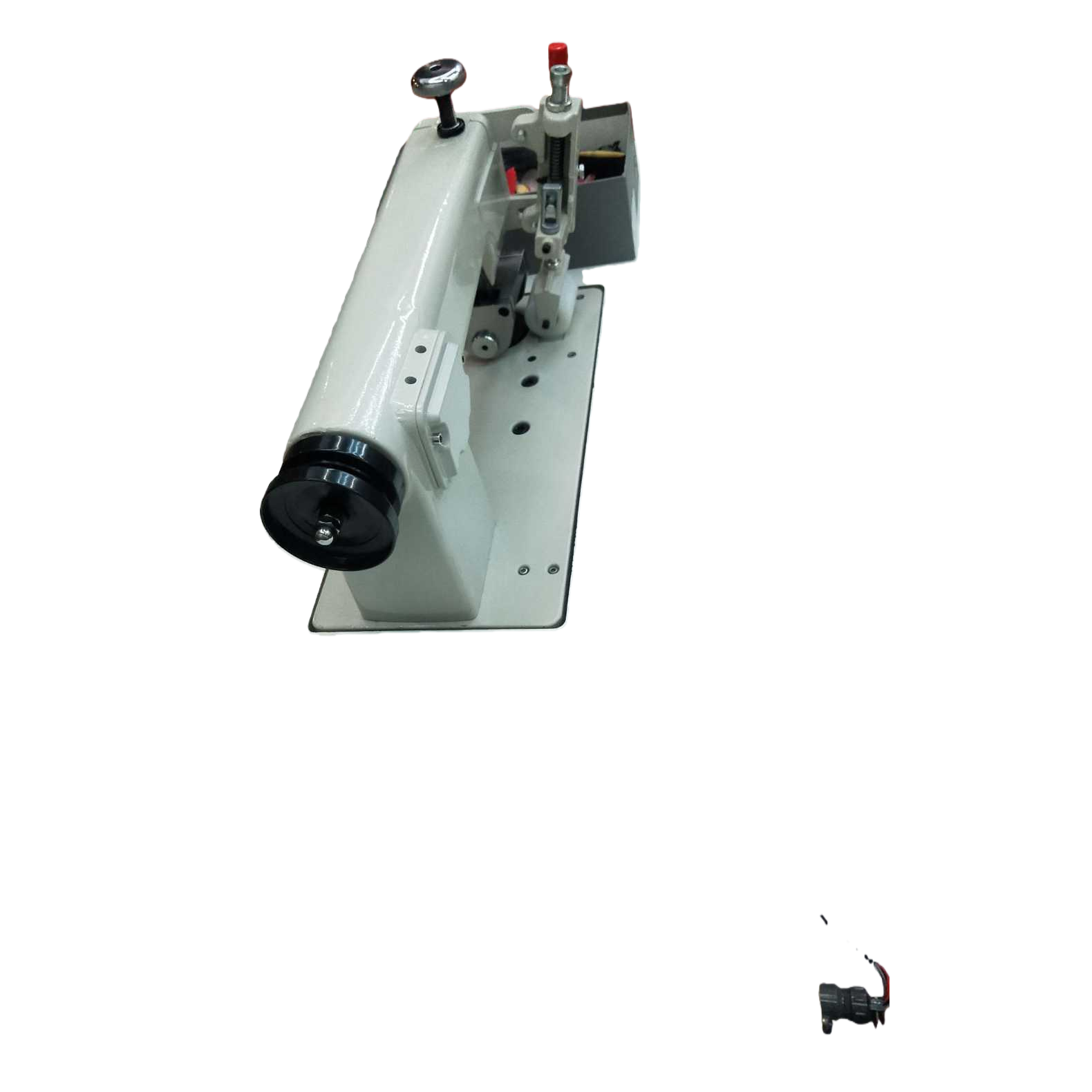 A portable sewing device for household multi-functional electronic sewing machine with stitch adjustment function Item Picture