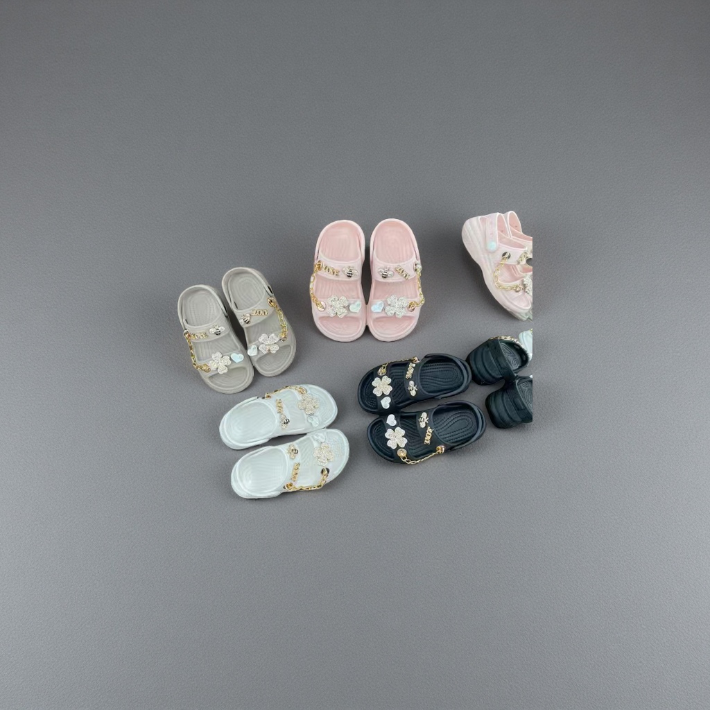 Nordic-style EVA lightweight anti-slip slippers for both men and women, suitable for bathroom and home use all year round Specification image