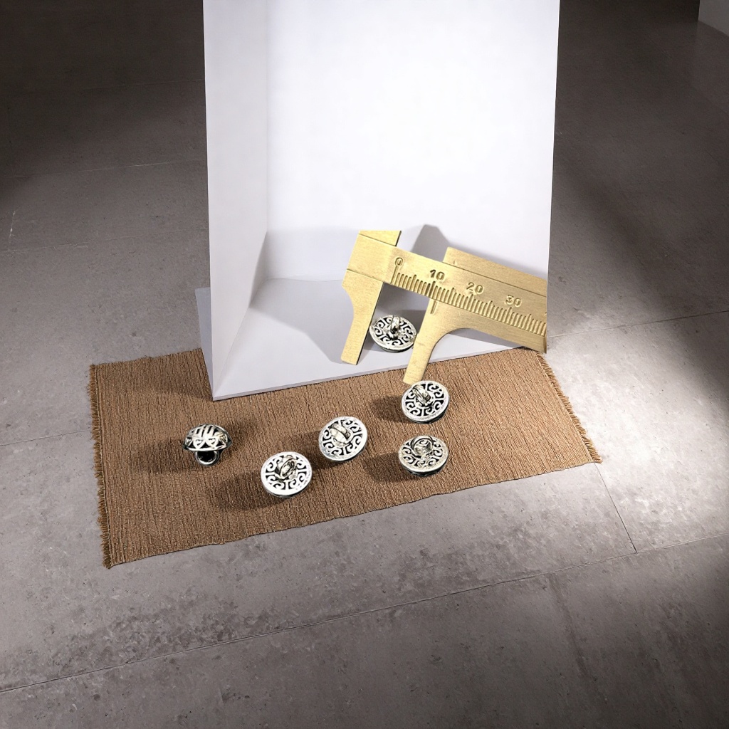 Silver circular ornaments for good fortune, prosperity, longevity, happiness and wealth Application Scenario