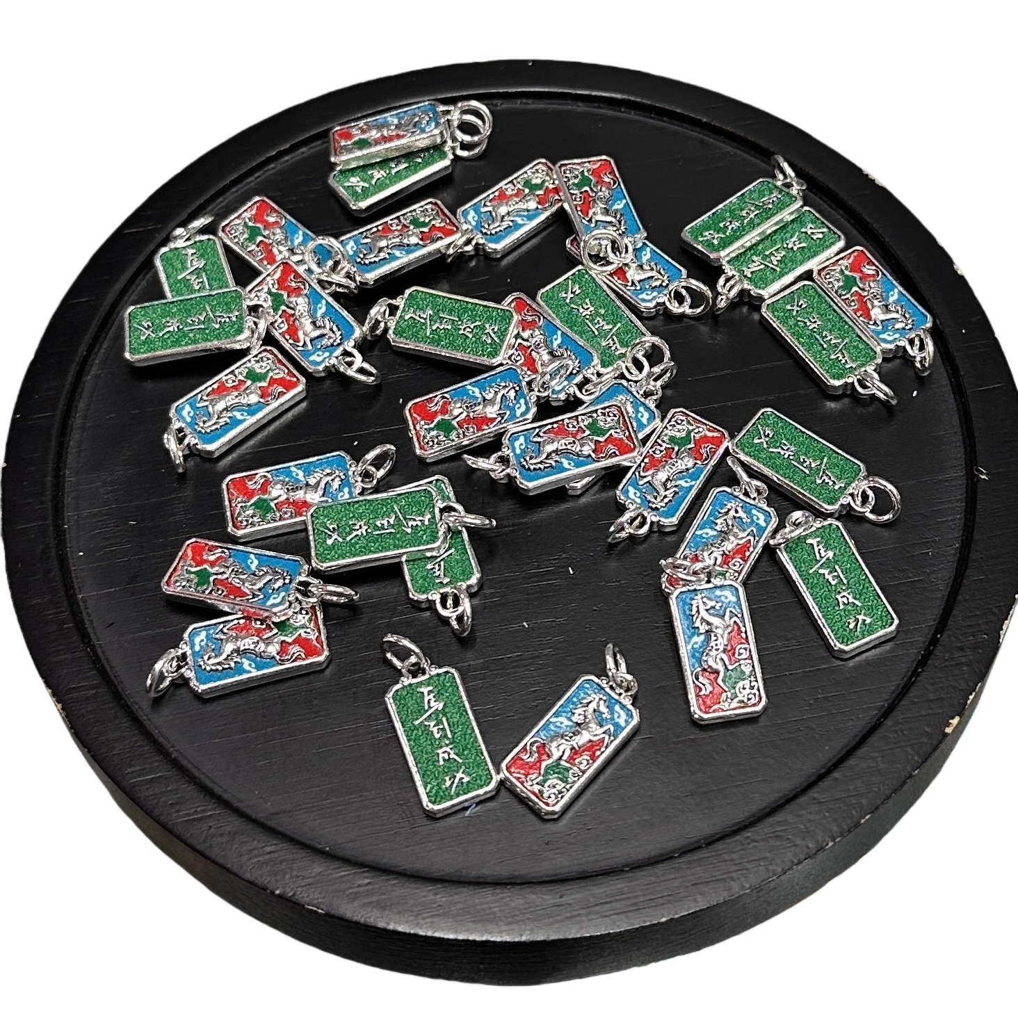 Colorful enamel pendant, fashionable and personalized necklace accessory, unisex Item Picture