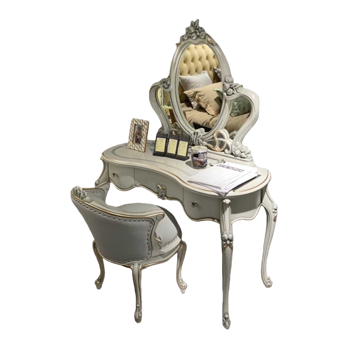 European-style dressing table, simple and modern bedroom furniture, solid wood multi-layer board, environmentally friendly and load-bearing Item Picture