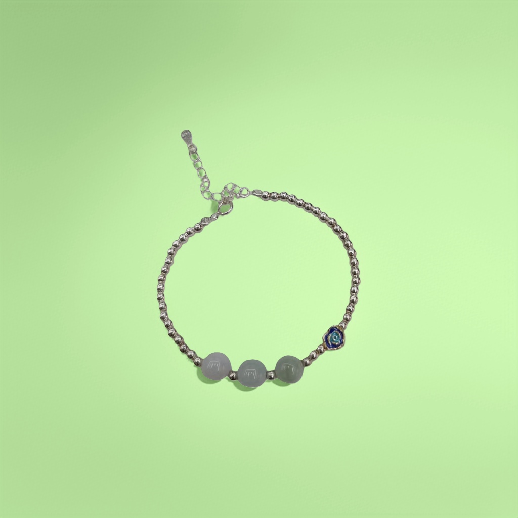 925 sterling silver bracelet for women, light luxury fine chain layering style Application Scenario