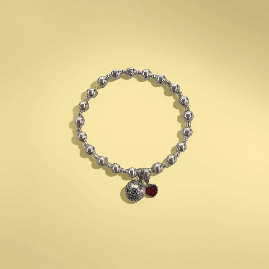 A simple, fashionable and versatile silver bead bracelet for women