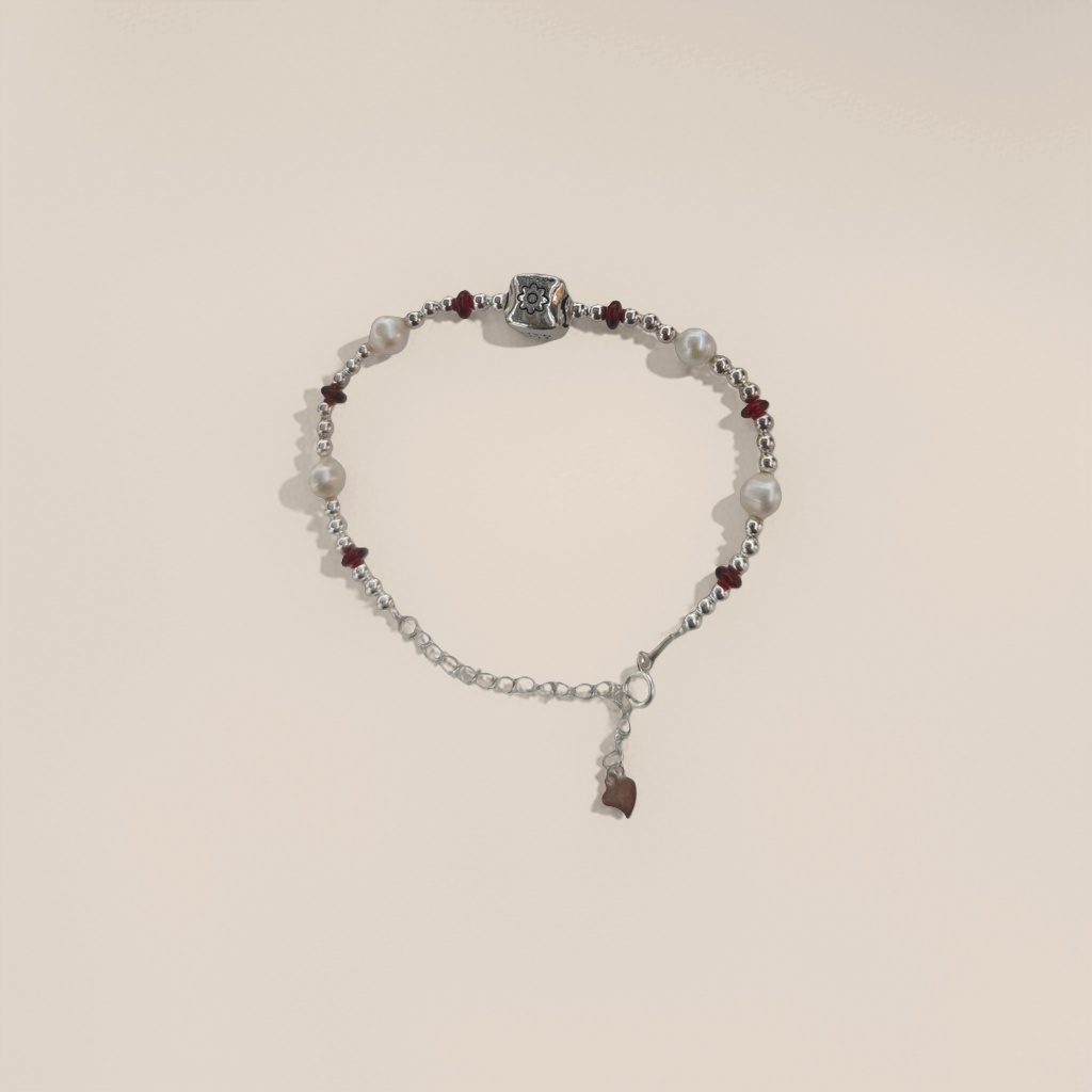Fashionable, simple and versatile bracelet, unisex metal woven bracelet Application Scenario