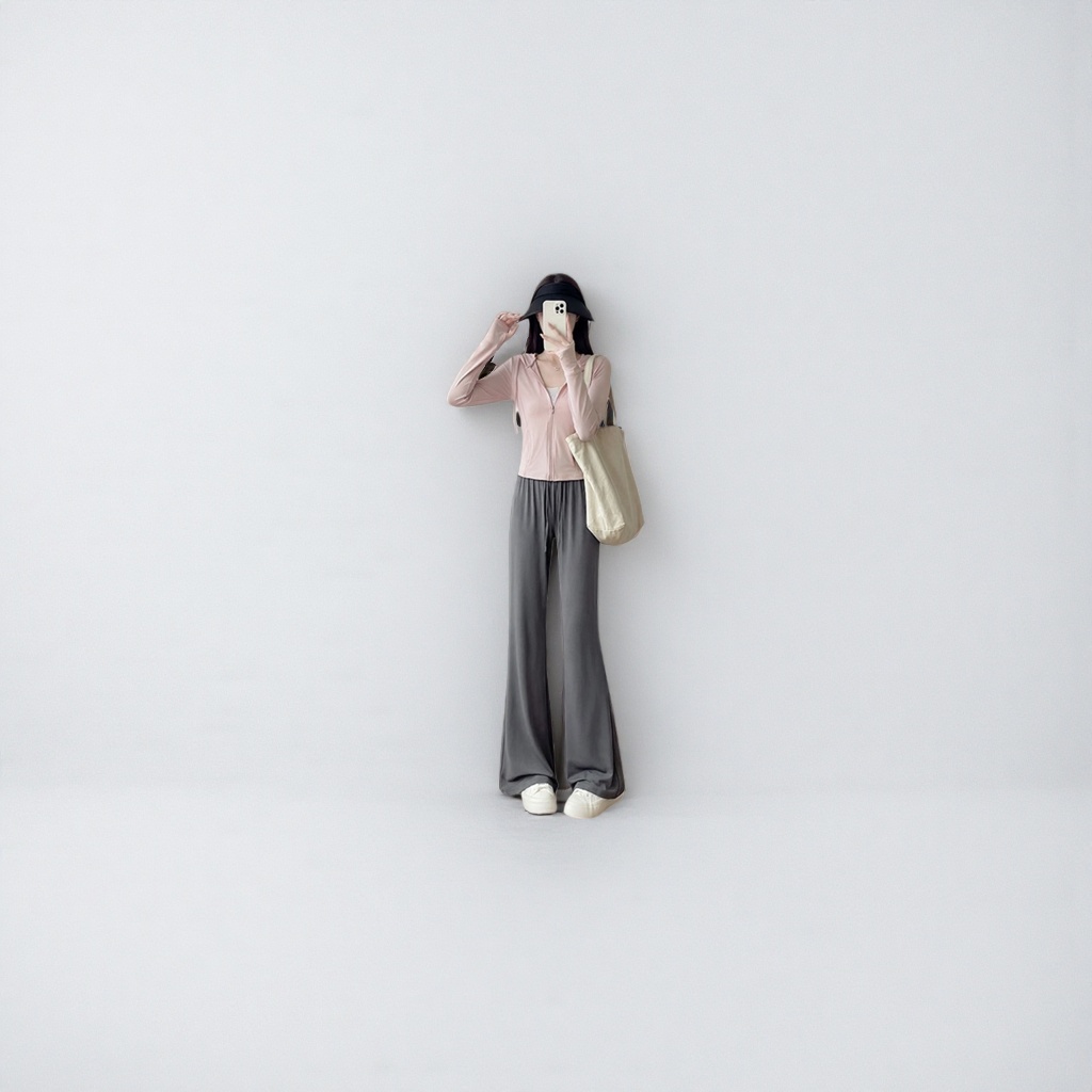 The light grey tall casual suit is the same as the model's, loose and makes one look taller Specification image