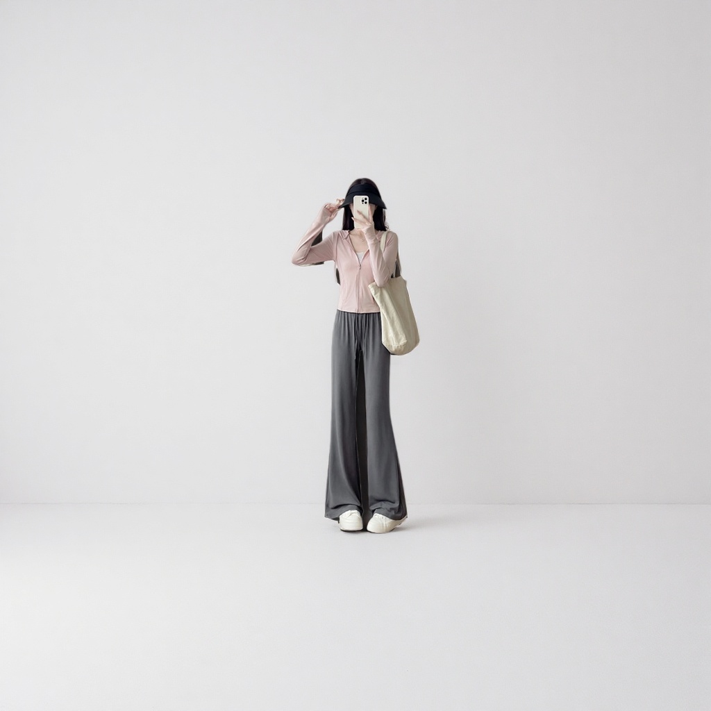 The light grey tall casual suit is the same as the model's, loose and makes one look taller Application Scenario