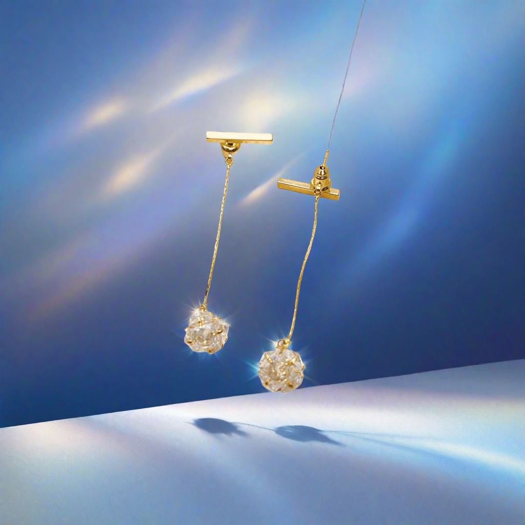 Golden chain crystal earrings, a versatile and elegant ear accessory for women