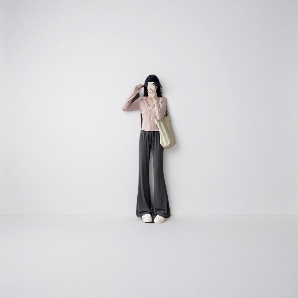 The model appears in pure cotton casual wear for spring and summer, which is comfortable and breathable for daily wear details Picture
