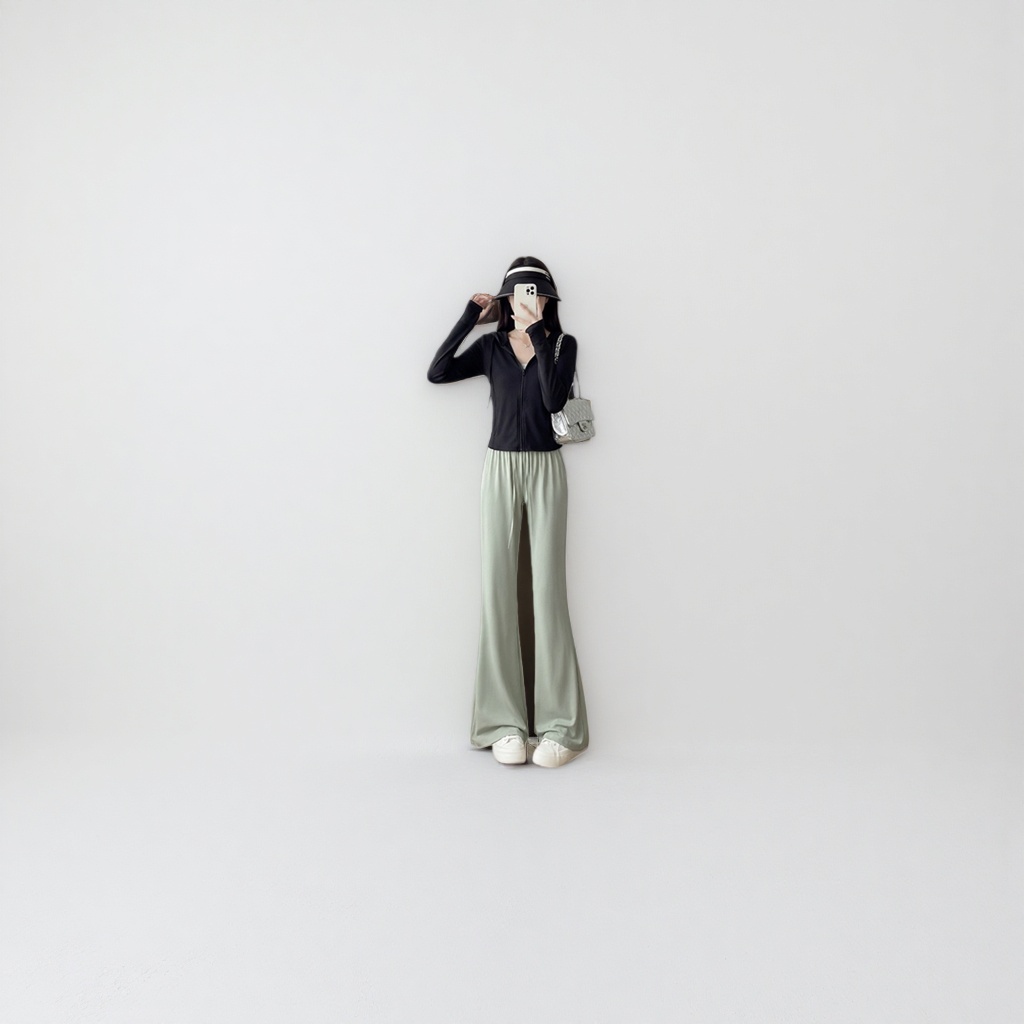 The grey-green wide-leg pants for women have a high waist and a slimming effect. They are the same style for models details Picture