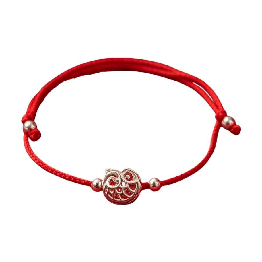 Red knot bracelet, Chinese-style woven couple style, suitable for both men and women, simple and fashionable Item Picture