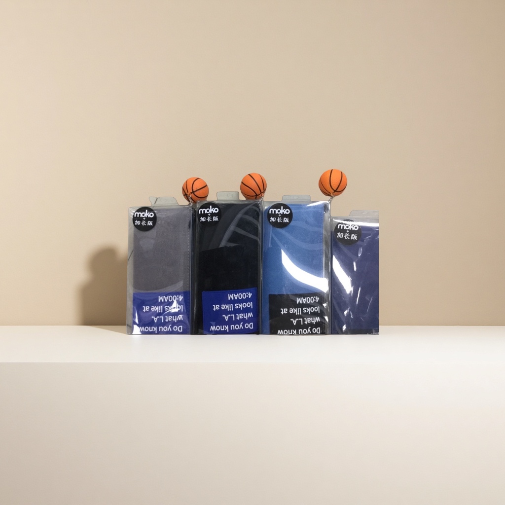 The orange basketball pendant is exquisitely packaged in a gift box Application Scenario