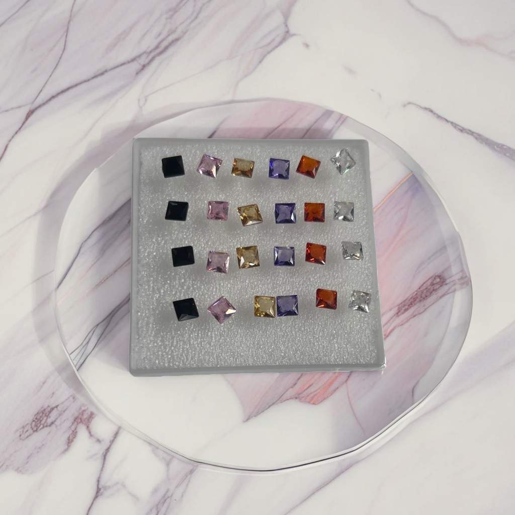 白色托盘展示彩色方形宝石饰品摆件装饰品
