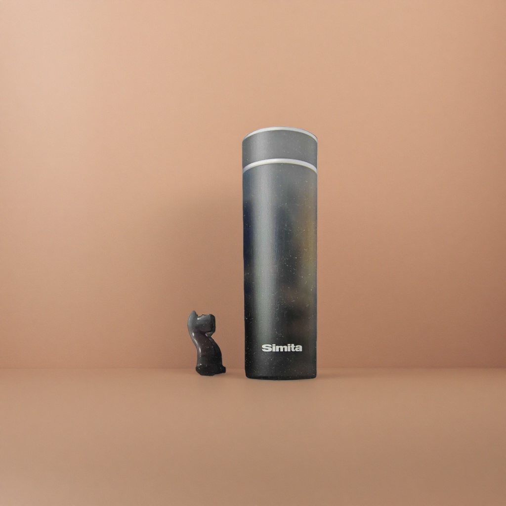 Black insulated cup, 304 stainless steel vacuum insulated portable large-capacity water cup Application Scenario