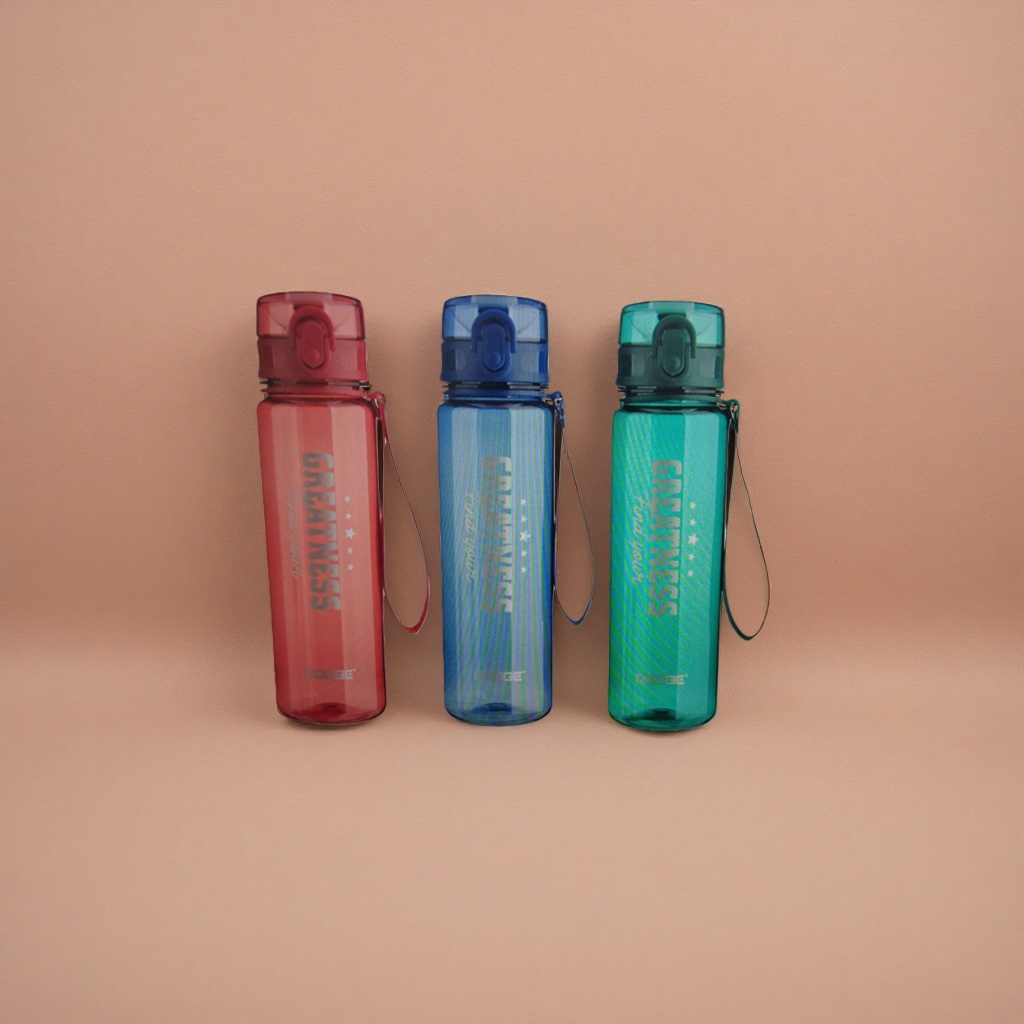 Red, blue and green three-color gradient water cup 500ml large-capacity portable sports water bottle Application Scenario
