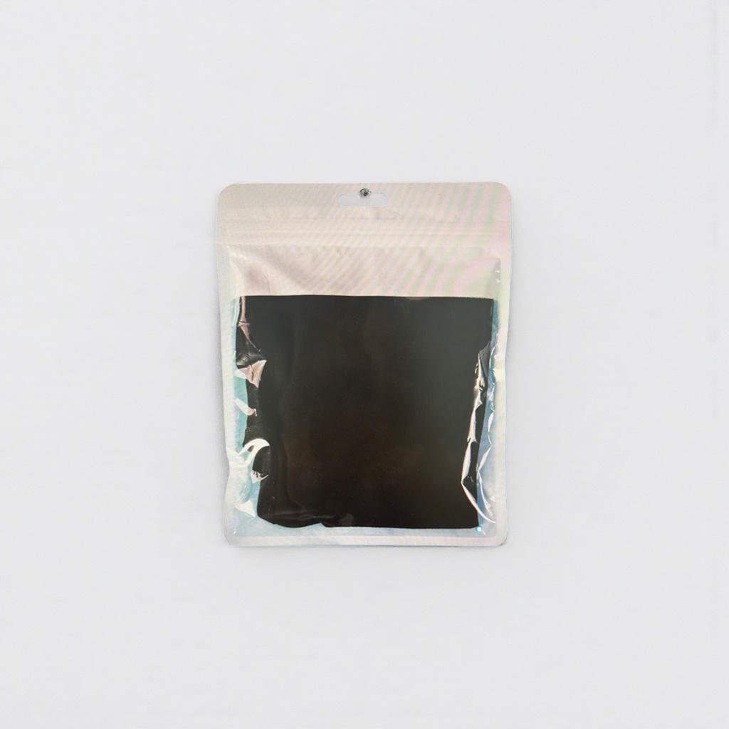 A simple and fashionable storage bag with a white packaging bag and black fabric