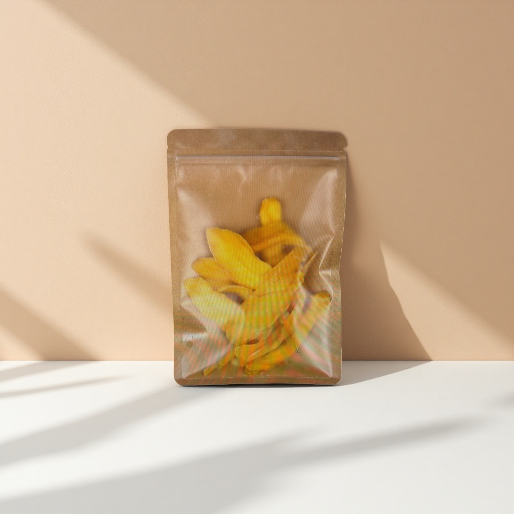 Brown self-sealing bag containing yellow dried ginger slices, sulfur-free smoked to remove fishy smell and enhance flavor, a must-have for the kitchen