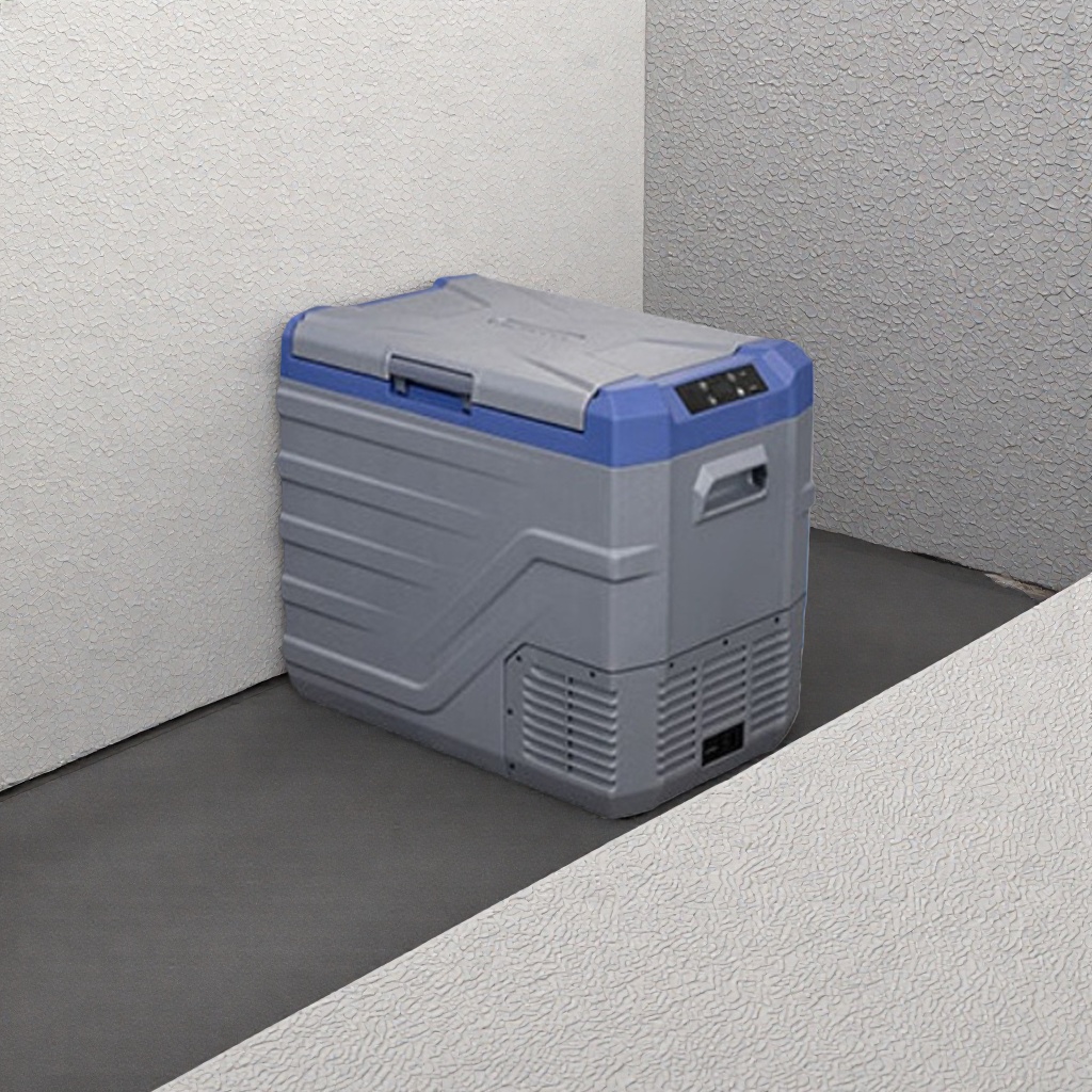 Car refrigerator, 12V - 24V universal car NL30/40/50 refrigeration and quick-freezing freezer Application Scenario