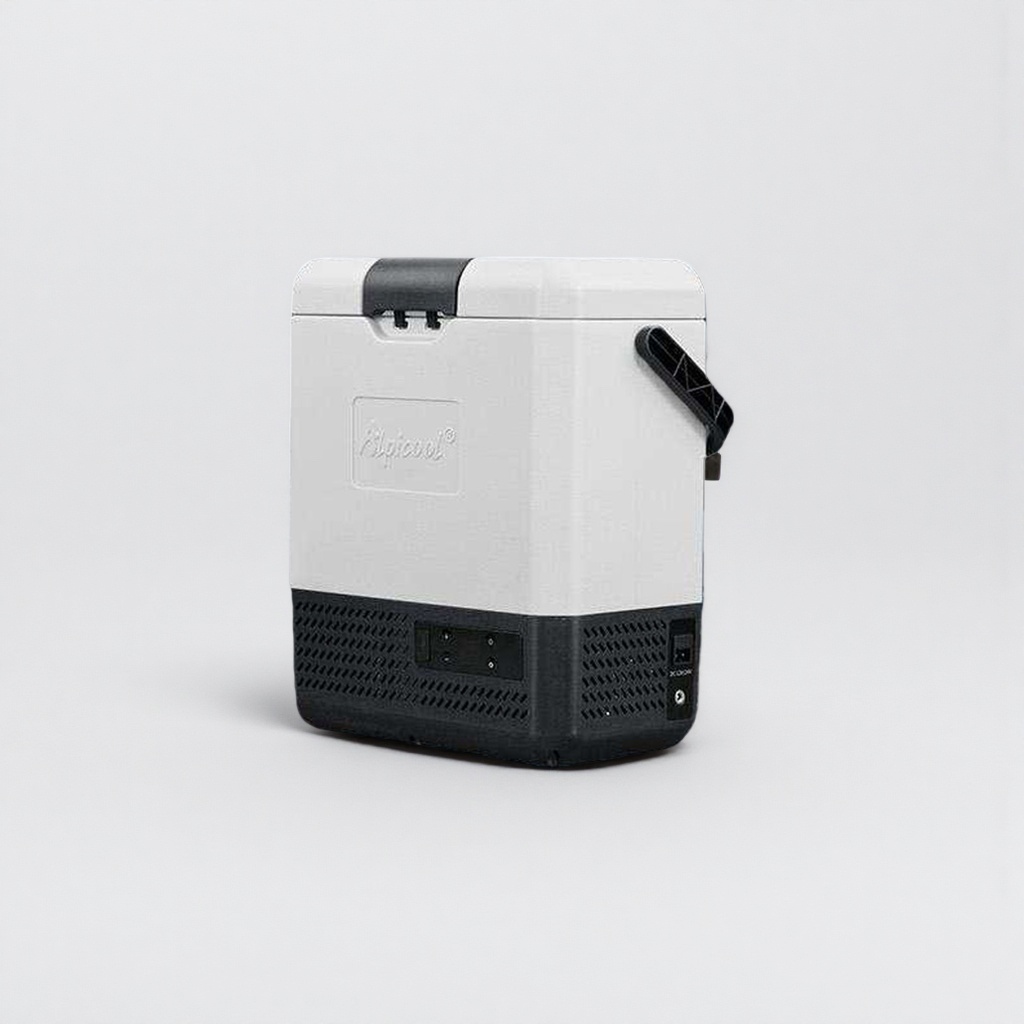 Car refrigerator for 12V and 24V, universal car P8/15/22 refrigeration and quick-freezing freezer Specification image