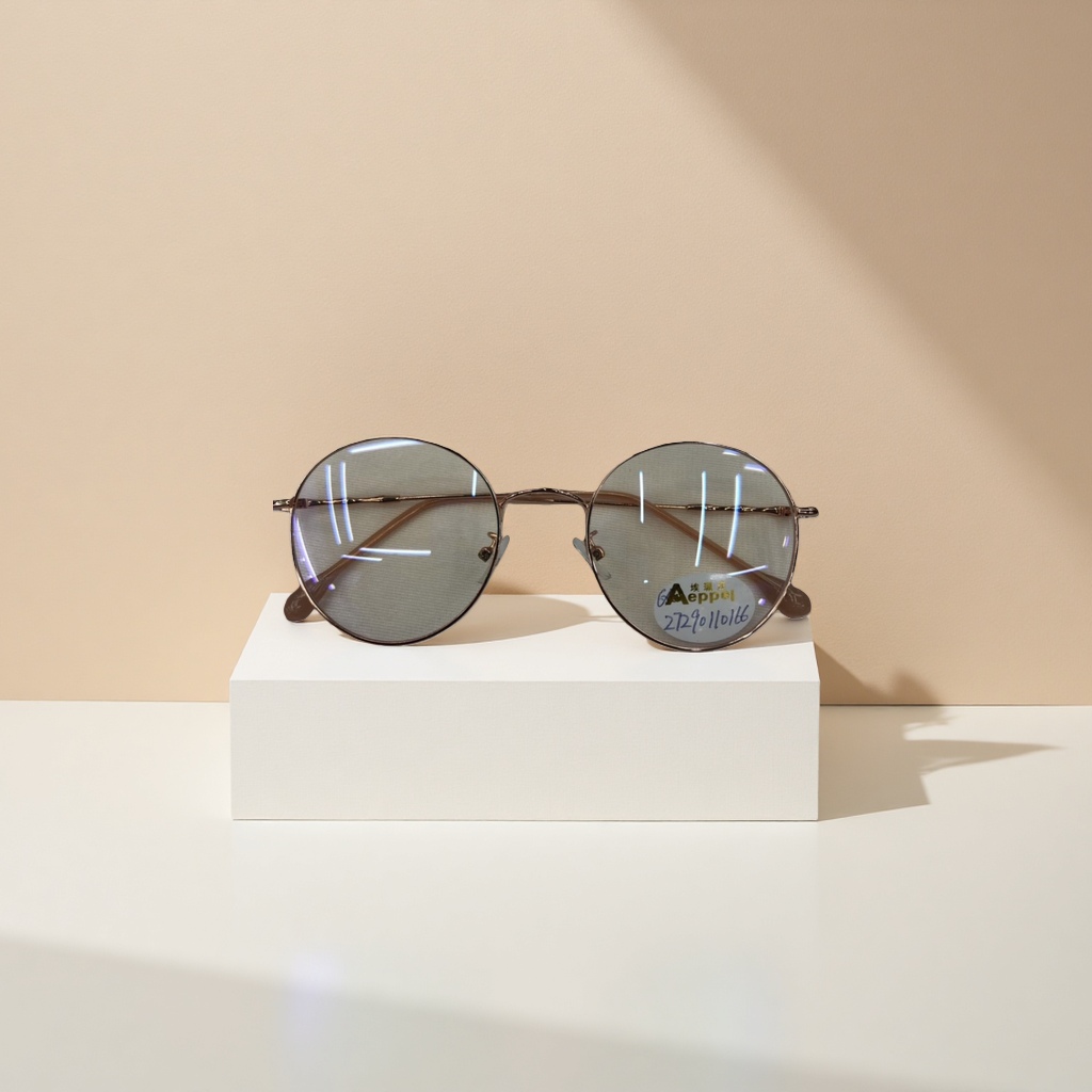 Golden round-framed glasses, fashionable and lightweight metal frames, myopia optical frames details Picture