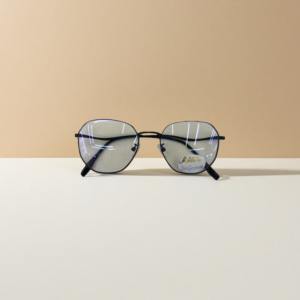 Black octagonal frame glasses with fashionable and retro optical frames can be paired with myopia lenses