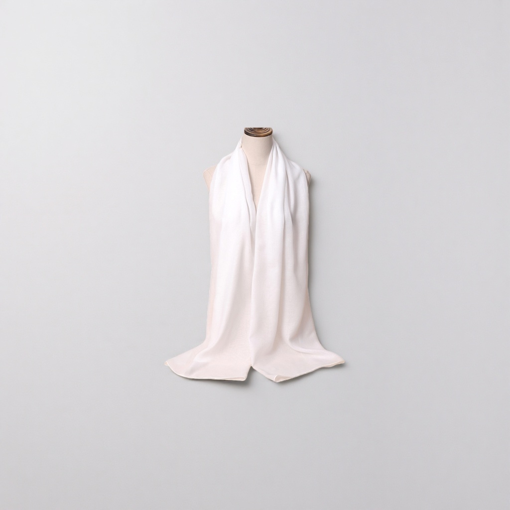 White thick cotton scarf for warmth, suitable for both men and women in autumn and winter Application Scenario