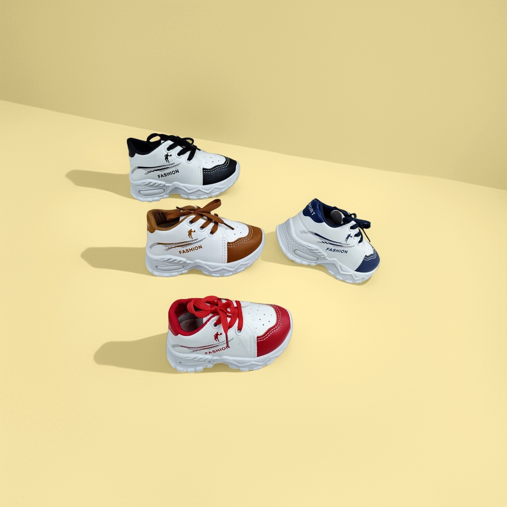 Children's sports shoes for boys, breathable mesh, white Korean-style children's shoes for spring and summer Item Picture