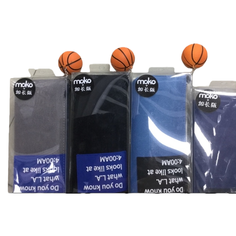 The orange basketball pendant is exquisitely packaged in a gift box Item Picture