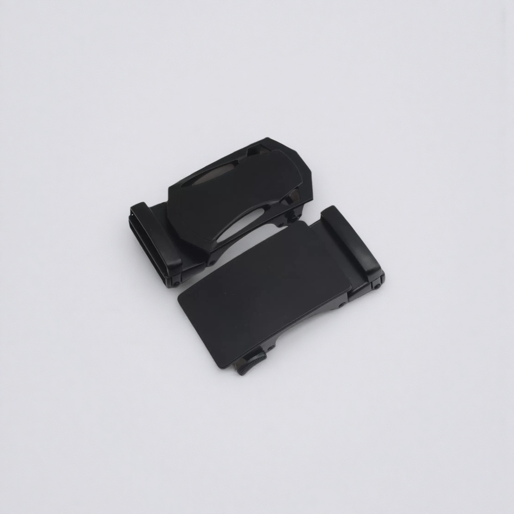 Black metal belt buckle is a simple and versatile belt accessory for men Specification image