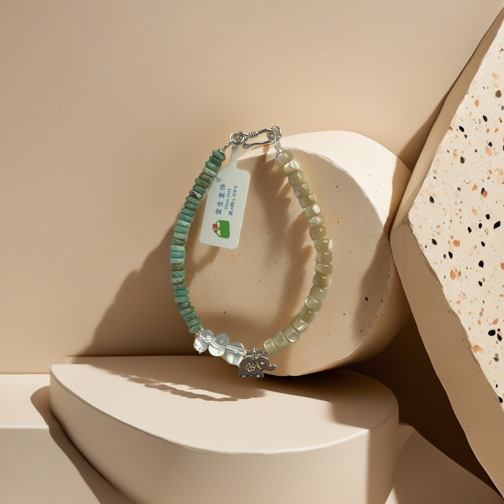 Pulsera de cordón de cuentas verde beige con colgante de elefante