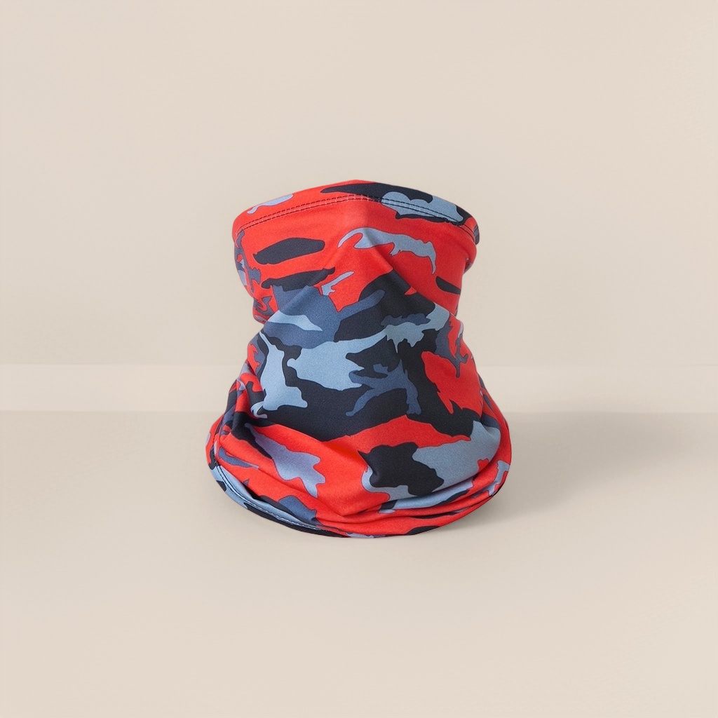 Red, blue and black camouflage knitted warm neck cover, suitable for both men and women, sports windproof neck protection Application Scenario