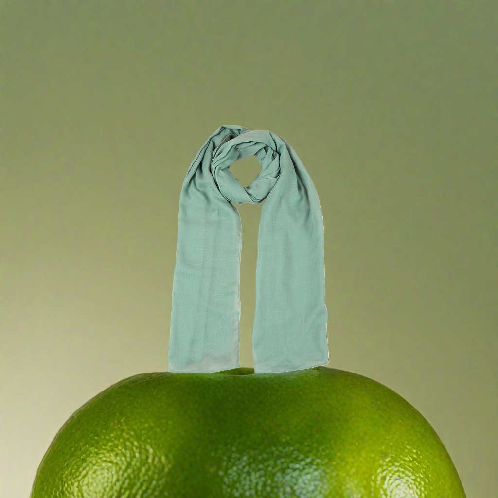 Light green pure cotton scarf, a versatile and warm women's scarf for autumn and winter
