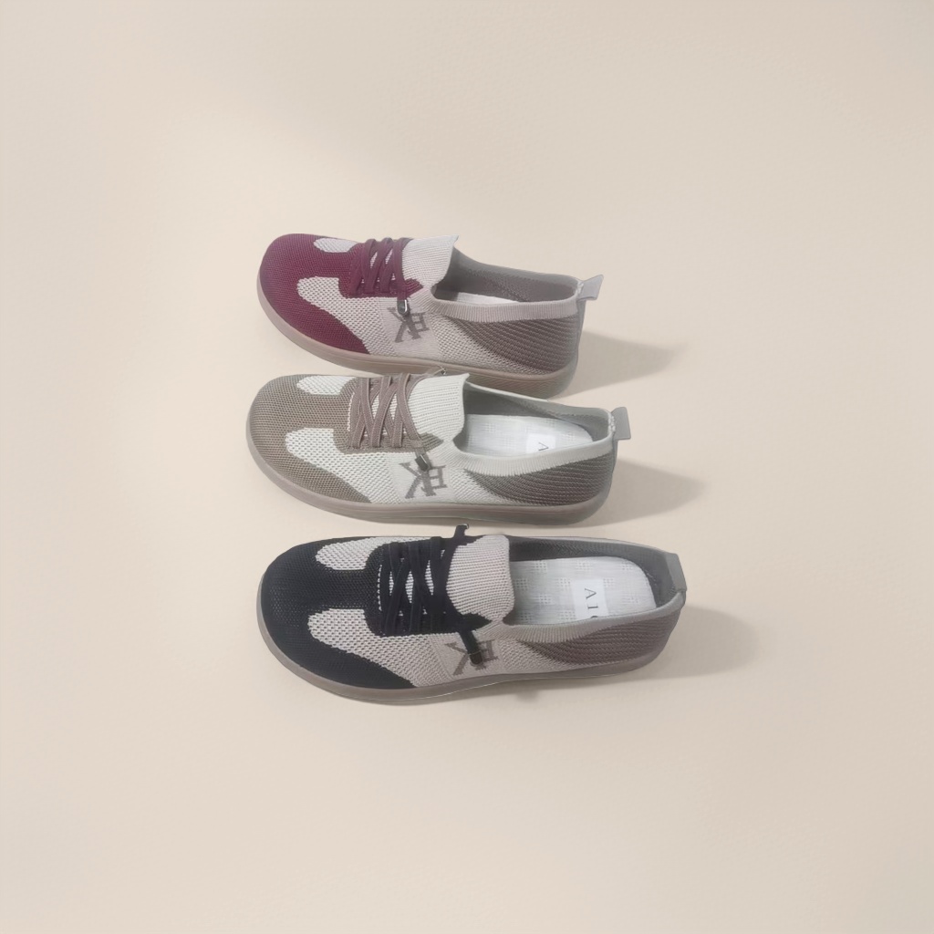 Three pairs of color-blocked knitted casual shoes for both men and women, breathable and lightweight sports shoes Specification image