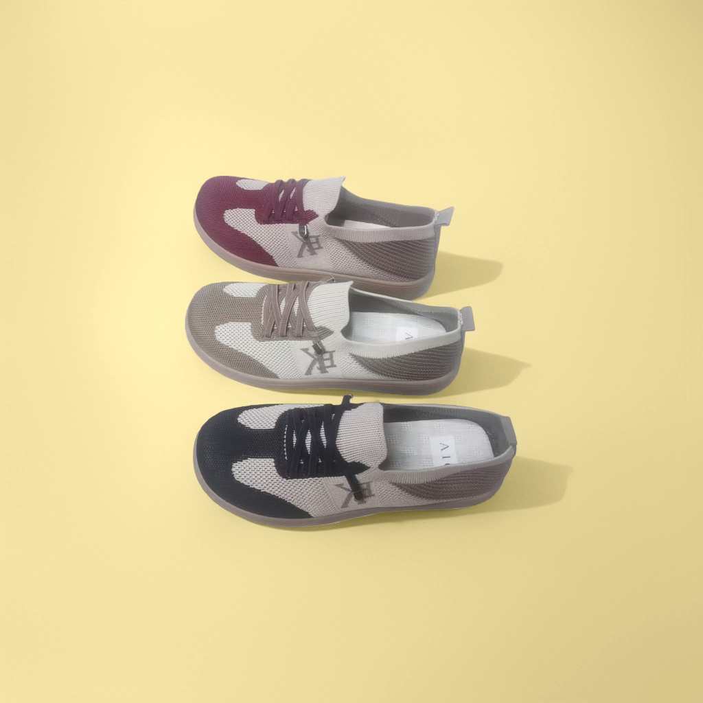 Three pairs of color-blocked knitted casual shoes for both men and women, breathable and lightweight sports shoes Item Picture