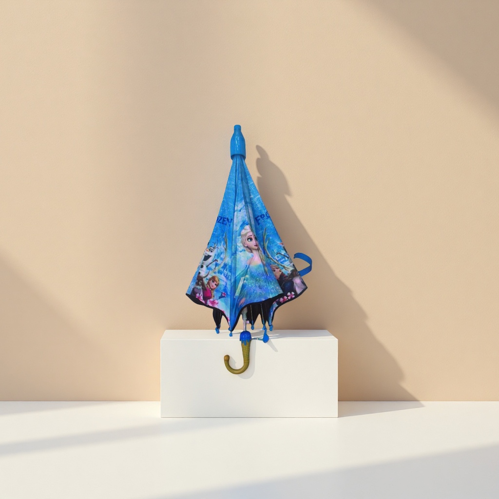 The blue Frozen theme all-weather umbrella is waterproof, sun-proof, lightweight and foldable Application Scenario