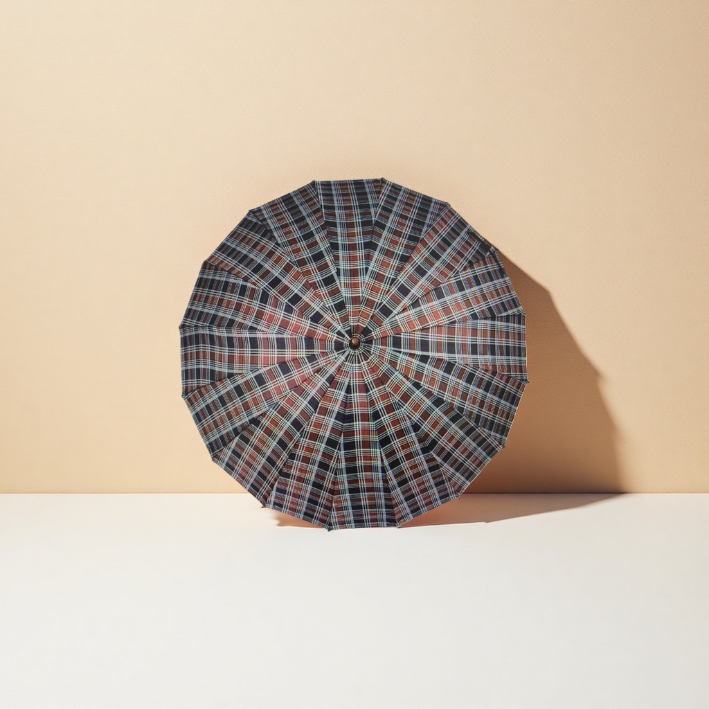 The checkered pattern folding umbrella is portable and can protect against sun and rain, suitable for both sunny and rainy days Specification image