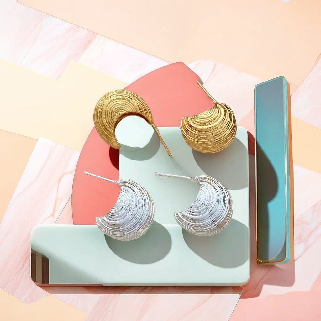 Gold and silver spiral texture earrings, fashionable and light luxury geometric design earrings