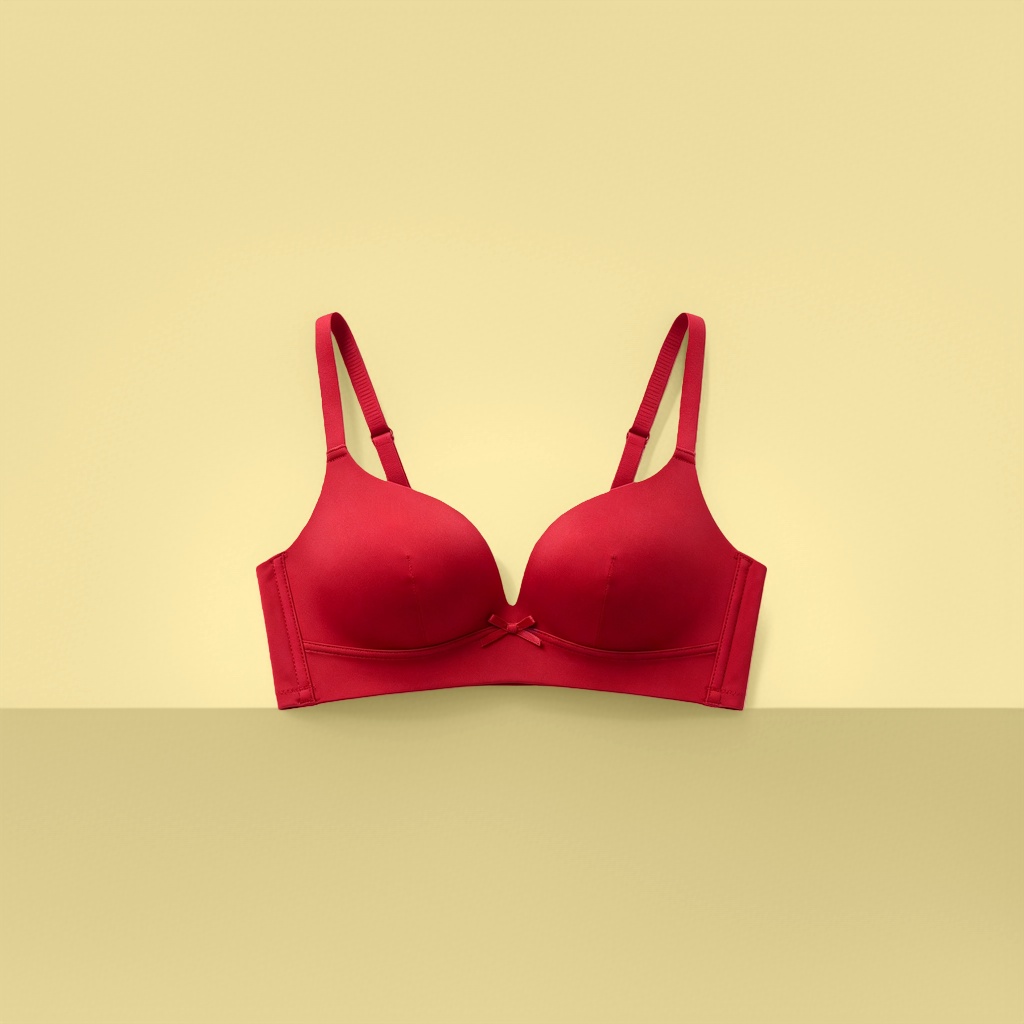 The red bra, without a steel ring, is a feminine, comfortable and adjustable type that makes the small chest look larger Application Scenario