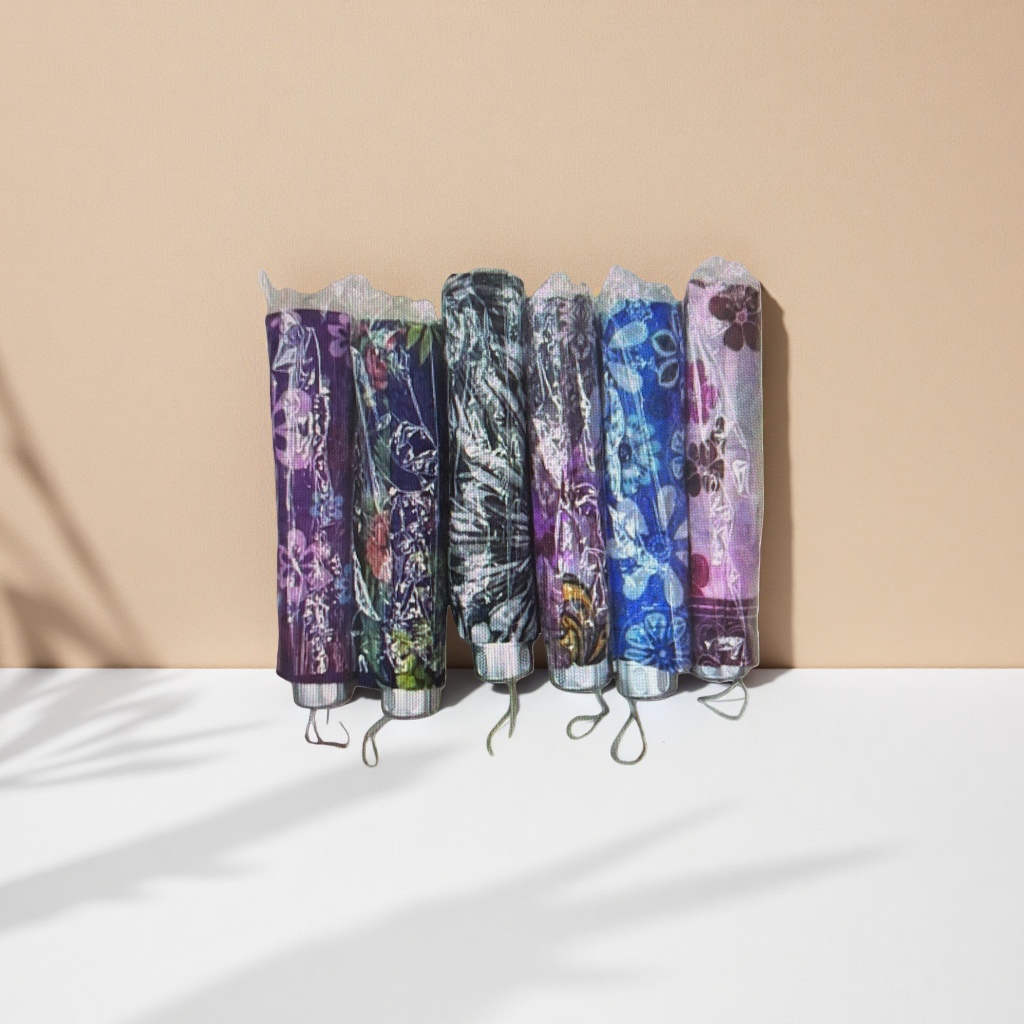 The colorful printed folding umbrella is waterproof, sun-proof, portable and suitable for both sunny and rainy days