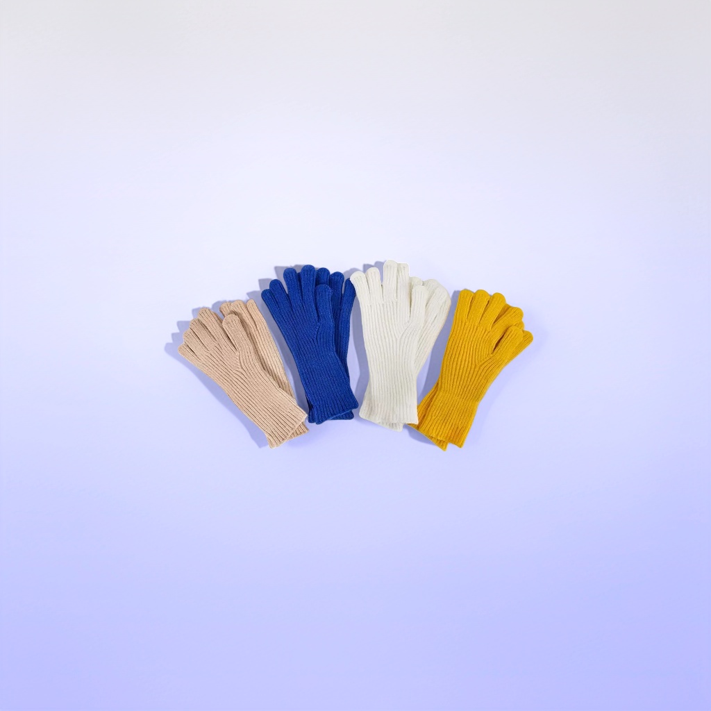 Four pairs of colorful knitted gloves, suitable for both men and women, warm and anti-slip for autumn and winter