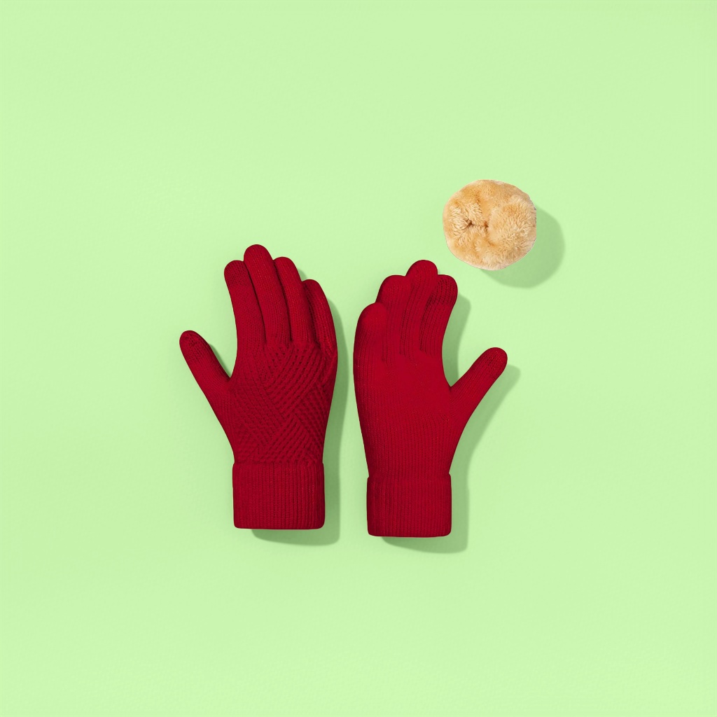 Red knitted gloves for women, warm and anti-slip woolen gloves, thickened for autumn and winter Application Scenario