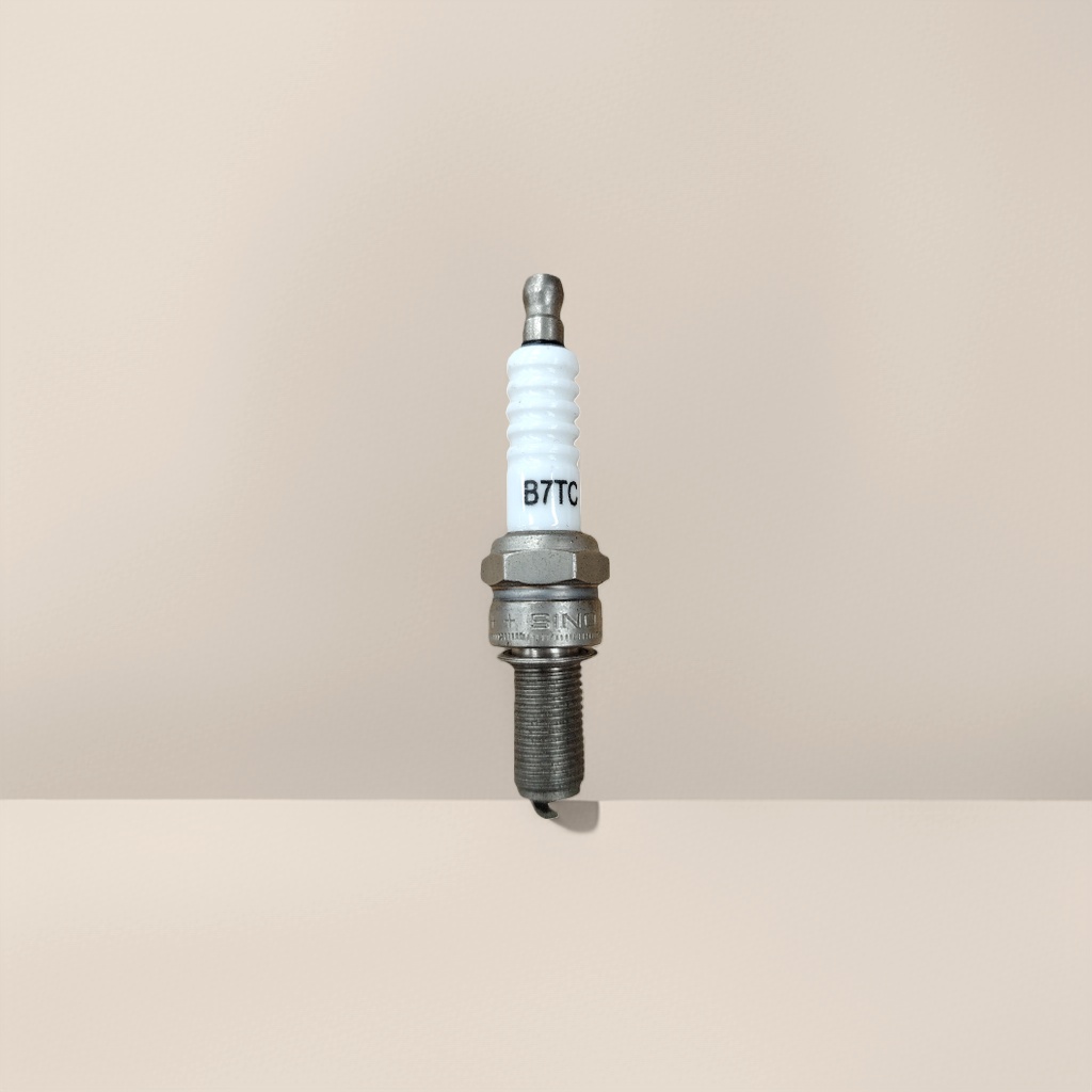 Factory direct sales of high-performance high-temperature resistant automotive ignition accessories A7TCCHHSA with white ceramic insulator spark plugs