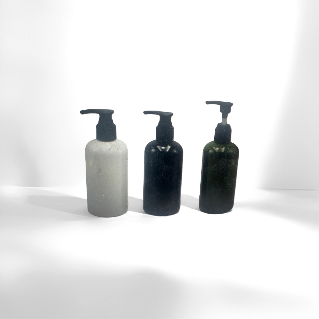 Three-bottle press-type container, with matte white, black and green bottle bodies and black pump heads details Picture