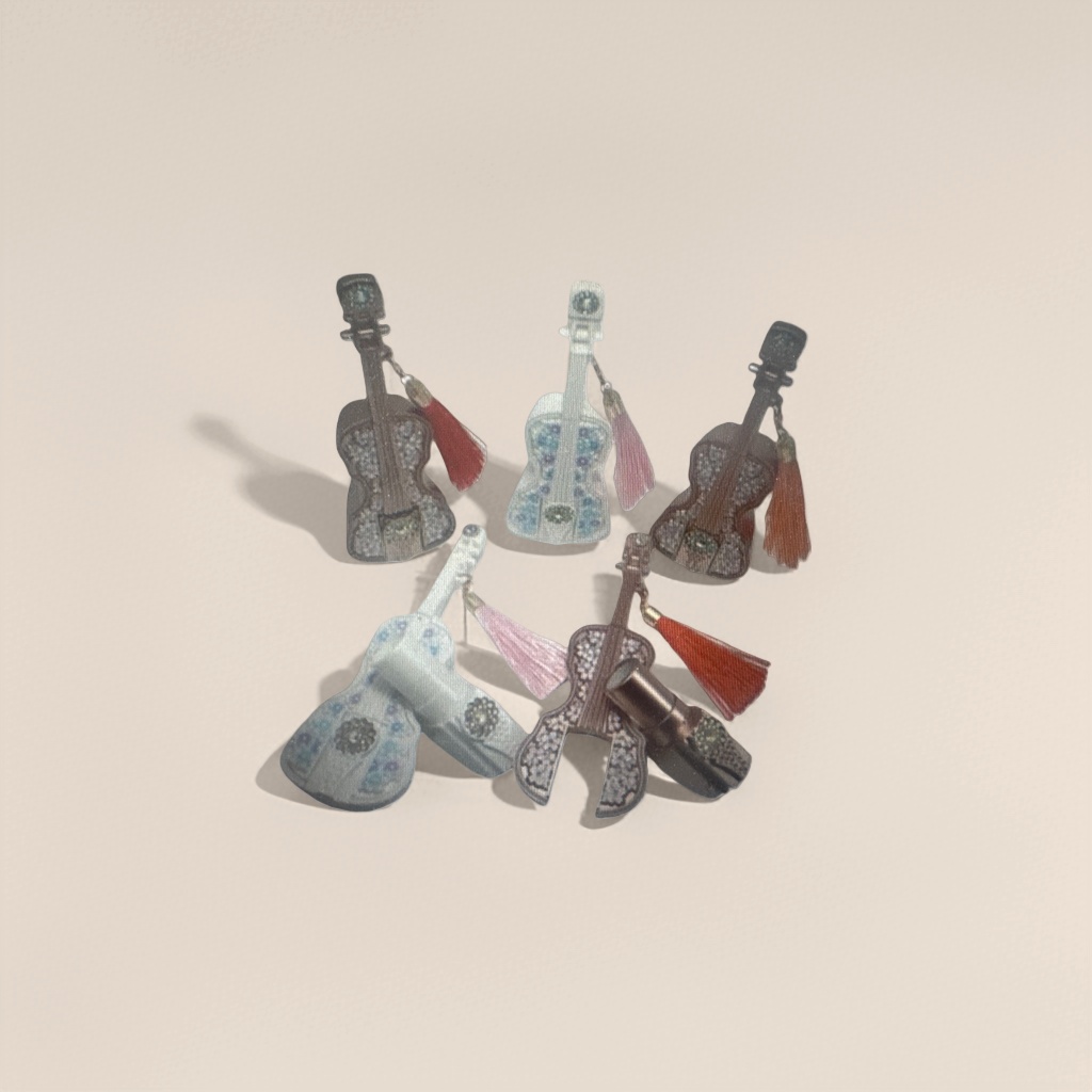 Decorative violin pendant, wooden retro musical instrument-shaped home car keychain Specification image