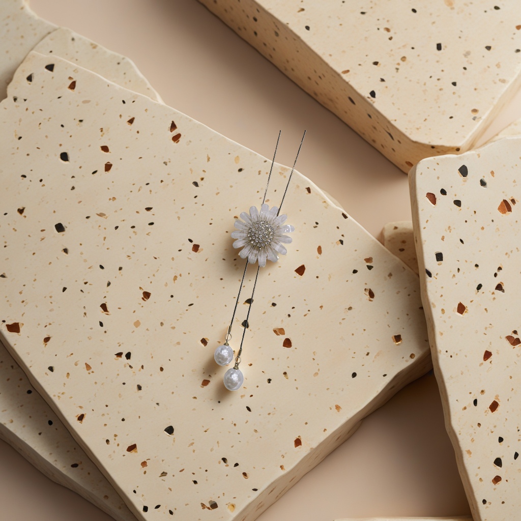 A white daisy-shaped pendant with double pearl tassels necklace, a fashionable and light luxury accessory for women Specification image