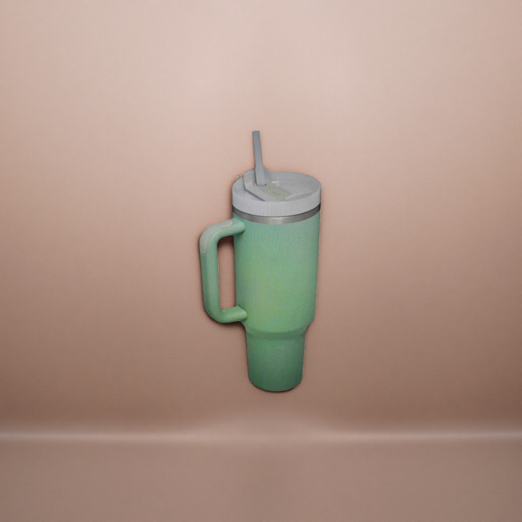 Green insulated cup, stainless steel vacuum heat preservation, 500ml, portable for home and office use Application Scenario