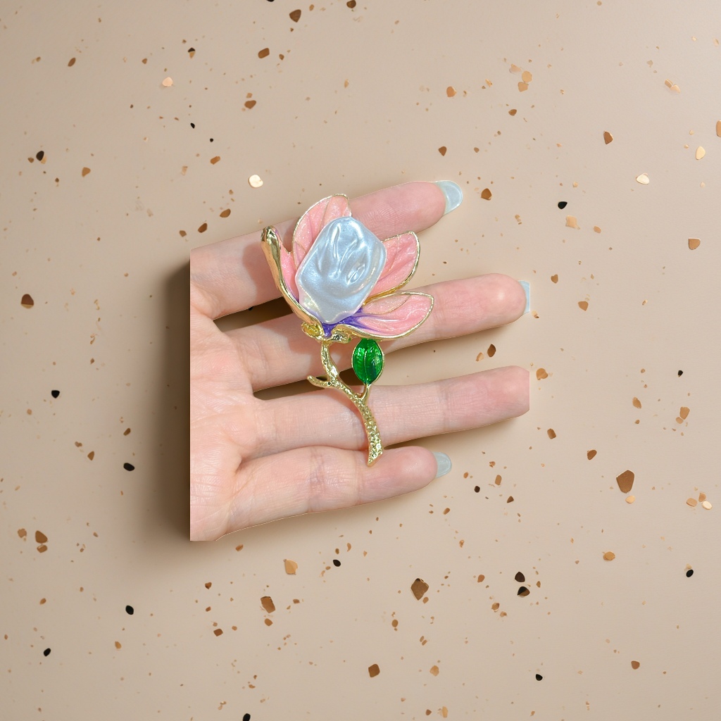 Golden flower branch brooch, pink petals, white stamens and green leaves, exquisite ladies' accessory Specification image