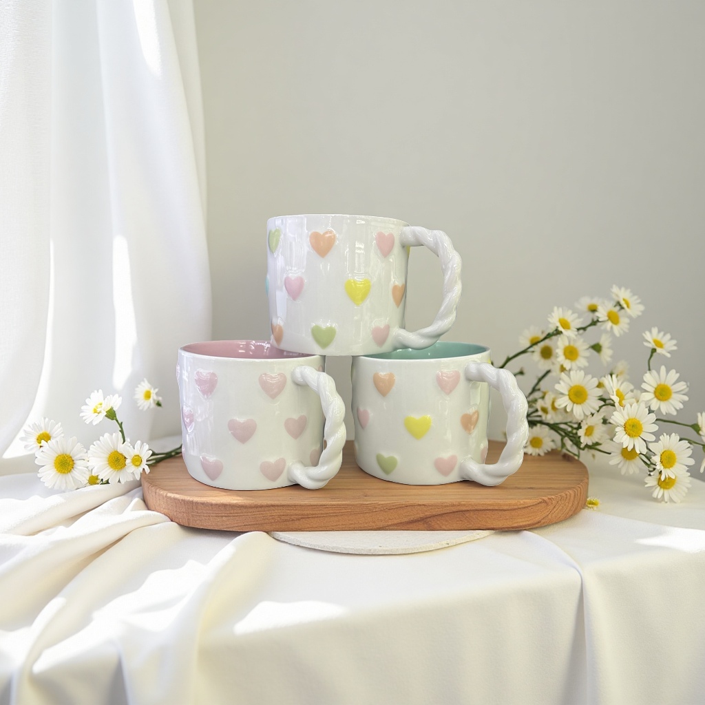 White heart-shaped patterned ceramic mug, ceramic water cup Specification image