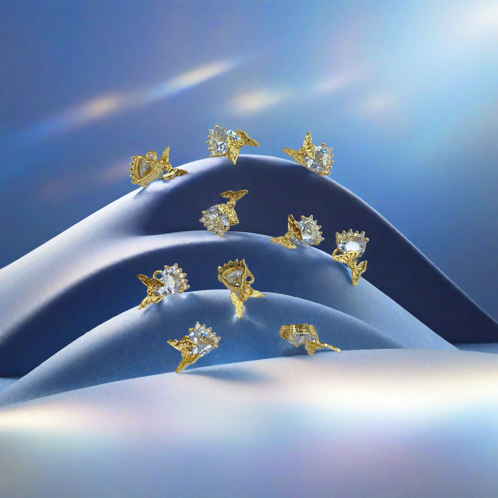 A fashionable and light luxury necklace and earrings set with golden butterfly-shaped crystal jewelry Application Scenario